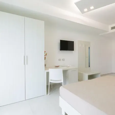 Hotel Alfema 2*