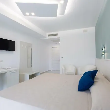 Hotel Alfema 2*