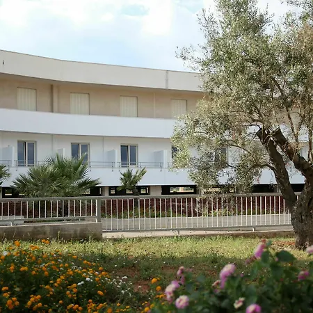 Alfema Hotel Ugento