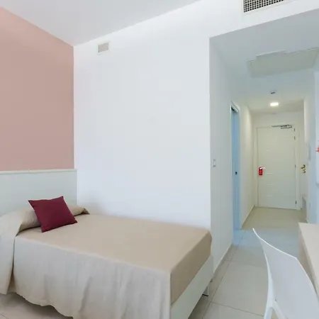 Alfema Hotell Ugento